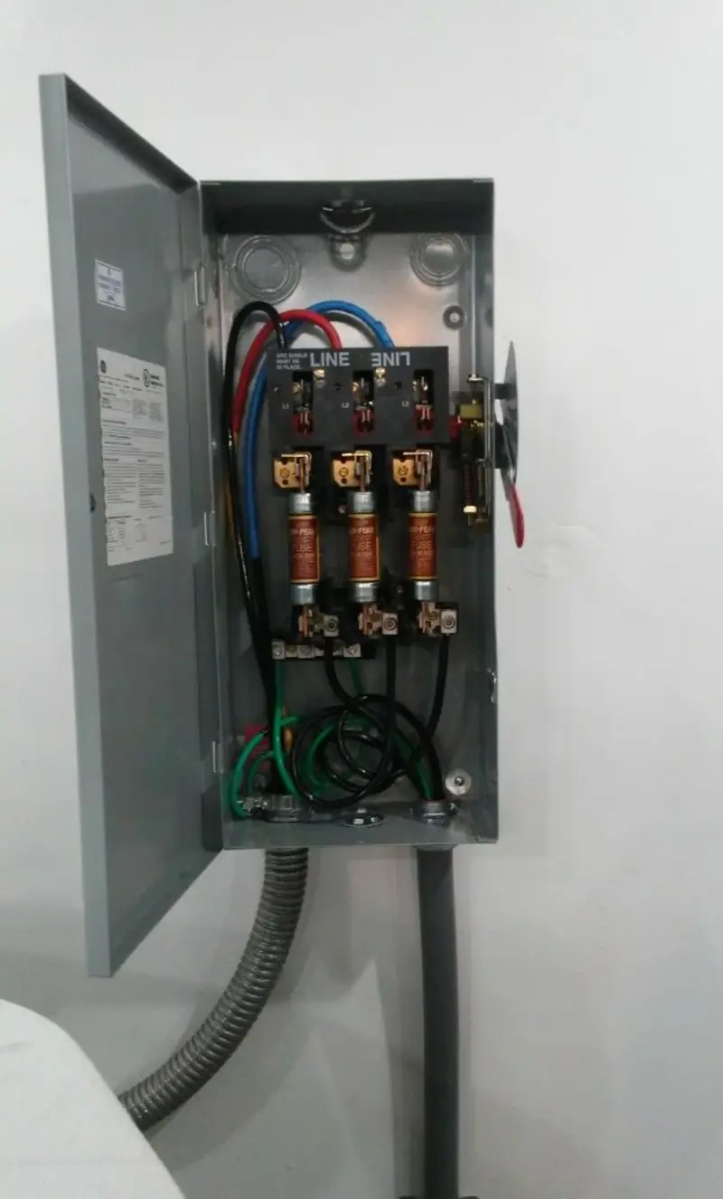 Three-phase disconnect switch installed for Electrical Wiring & Rewiring in De Witt